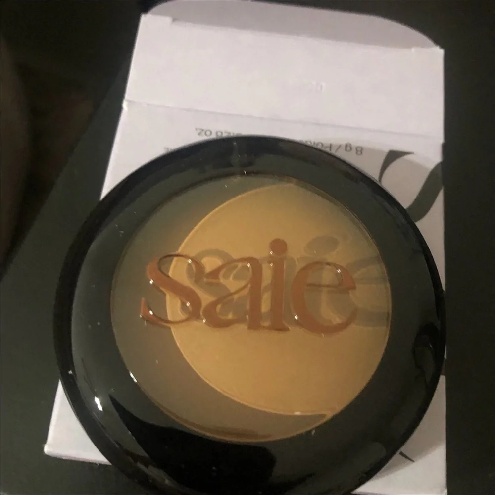 New Saie Supersuede Radiant Baked Bronzer - Medium to Tan